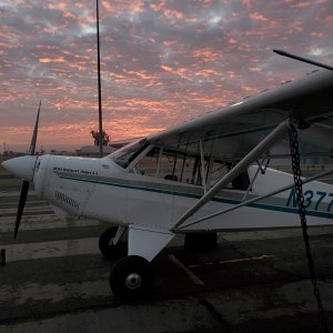 Flight KOXR->KTLR
